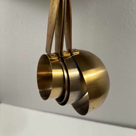 Set of Crofton Copper Stainless Steel Measuring Cups. - Picture 6 of 6